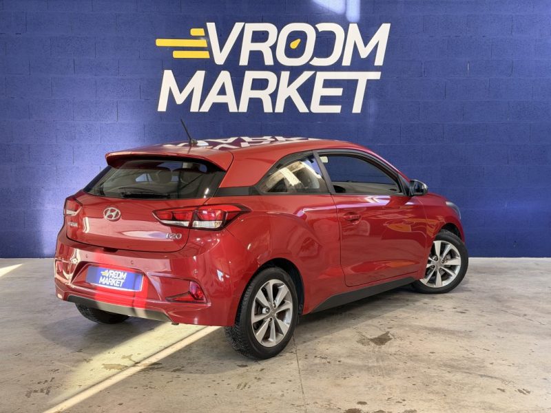 HYUNDAI i20 COUPE - 1.2L - 84 ch - BVM - IDEAL JEUNE PERMIS - REGULATEUR - CLIM - RADARS DE RECUL 