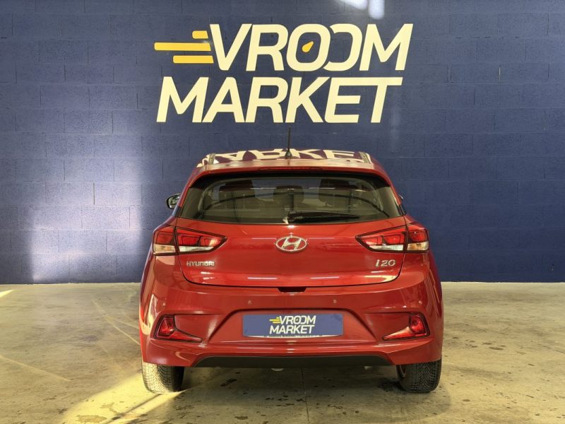HYUNDAI i20 COUPE - 1.2L - 84 ch - BVM - IDEAL JEUNE PERMIS - REGULATEUR - CLIM - RADARS DE RECUL 