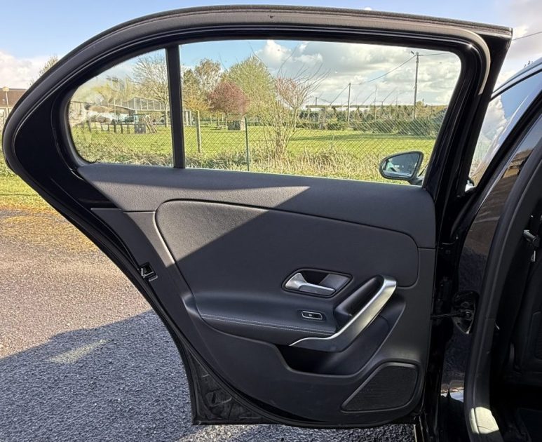 MERCEDES A180D 116ch PROGRESSIVE LINE  APPLE CAR PLAY / CAMÉRA 360