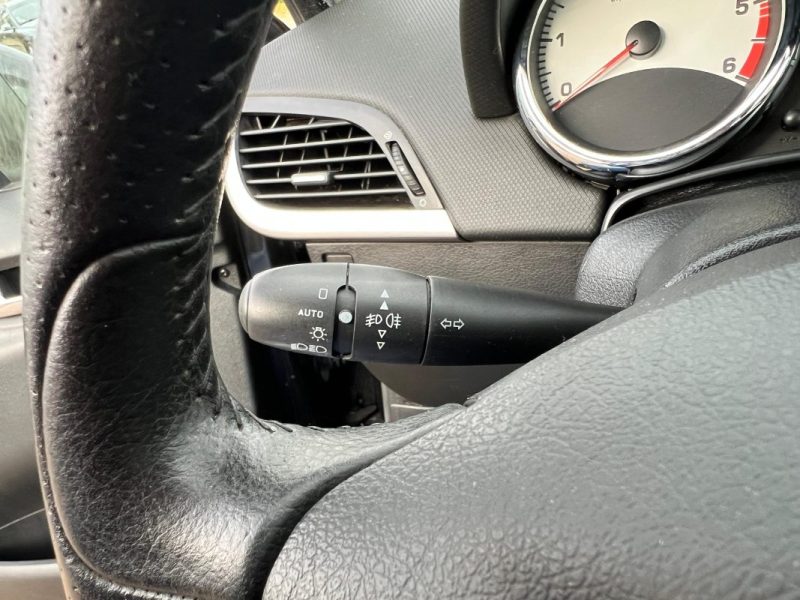 PEUGEOT 207 1.6 HDi 110 ch SPORT 3P