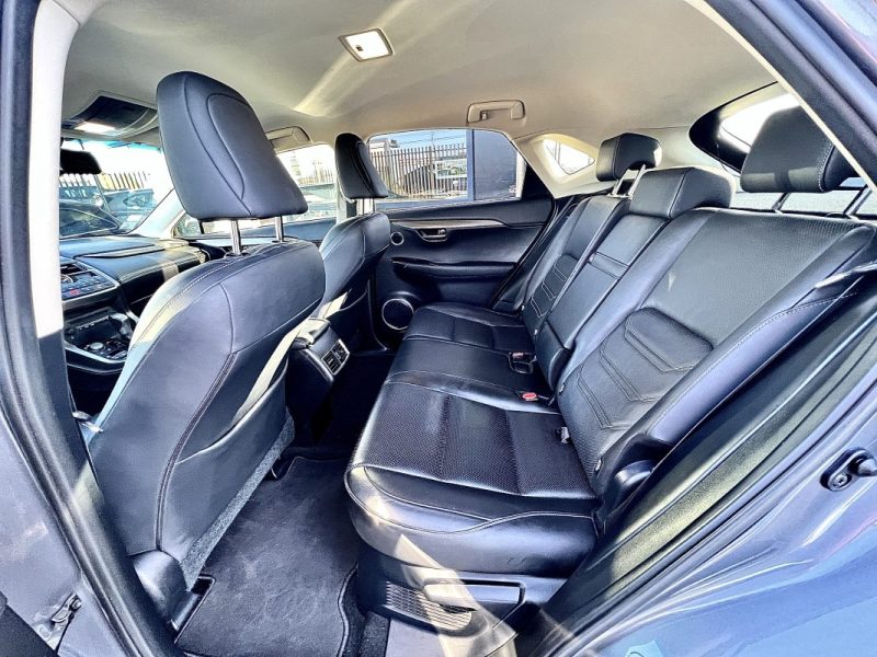 LEXUS NX 300H 2.5 HSD 197CH AWD LUXE 03/2017