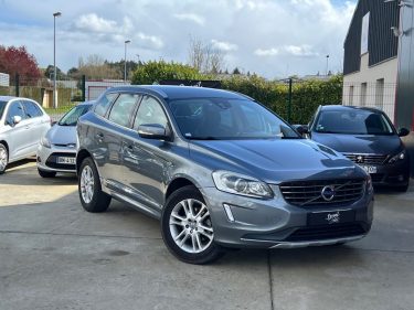 VOLVO XC60 D3 150CH MOMENTUM BUSINESS / GARANTIE 3/12 MOIS