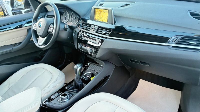 BMW X1 18d xDrive 150ch Business Design 1ere Main