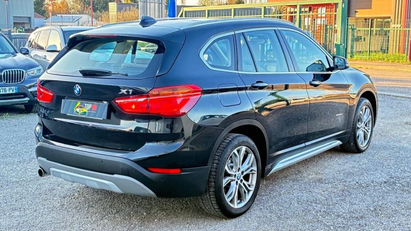 BMW X1 18d xDrive 150ch Business Design 1ere Main