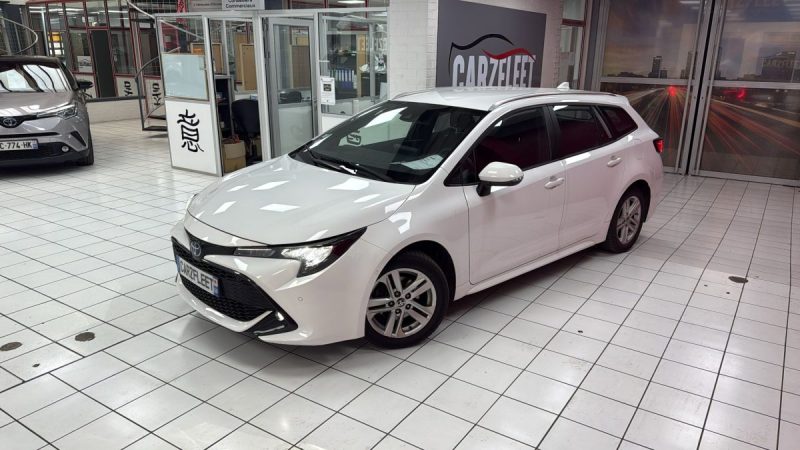 TOYOTA COROLLA TOURING SPORTS 122cv DYNAMIC BUSINESS/1 ERE MAIN/TVA RECUPERABLE