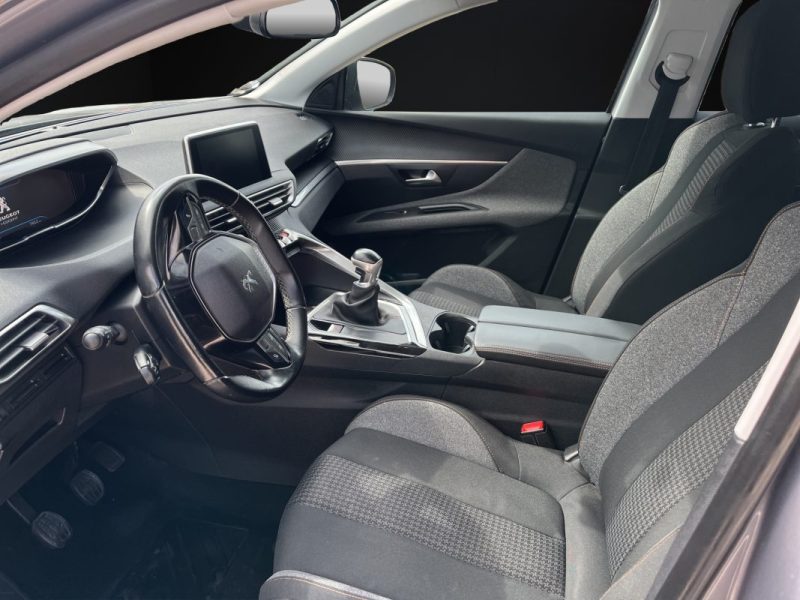 PEUGEOT 3008 1.5 BlueHDI 130 cv Active