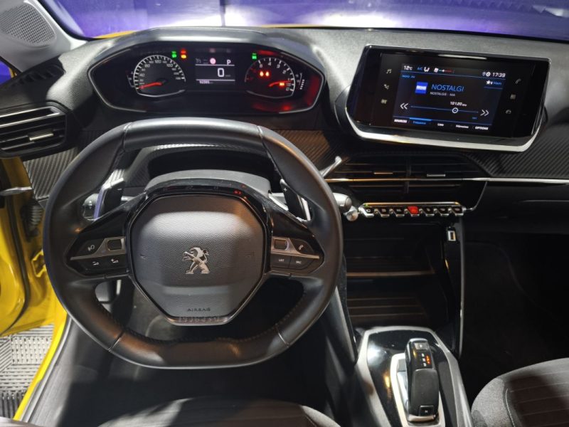 PEUGEOT 208  1.2 100 Cv ALLURE EAT8 BOITE AUTOMATIQUE