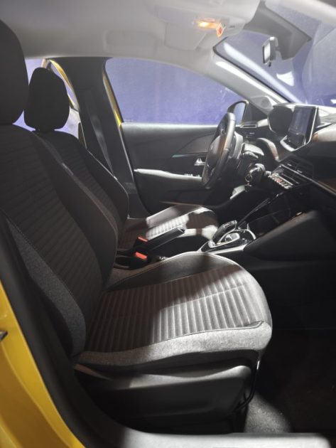 PEUGEOT 208  1.2 100 Cv ALLURE EAT8 BOITE AUTOMATIQUE