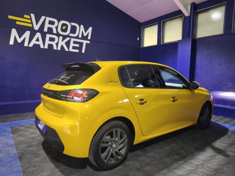PEUGEOT 208  1.2 100 Cv ALLURE EAT8 BOITE AUTOMATIQUE