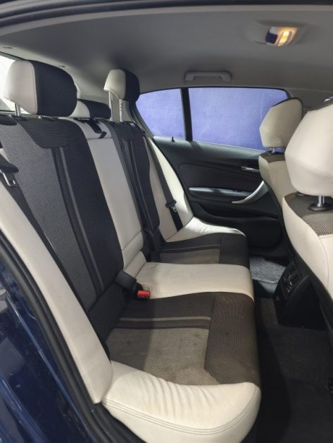 BMW SERIE 1 F20 116DA 116Cv Urban Chic AUTOMATIQUE