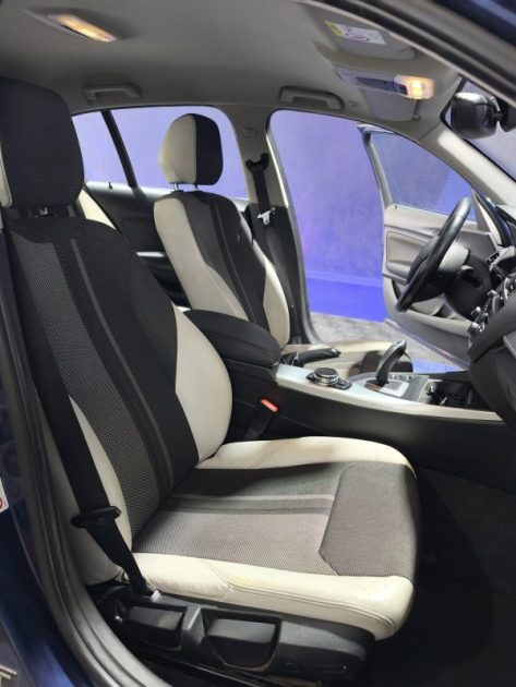 BMW SERIE 1 F20 116DA 116Cv Urban Chic AUTOMATIQUE