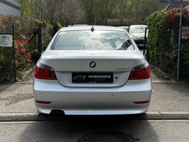 BMW Série 5 E60 520i 170ch Luxe