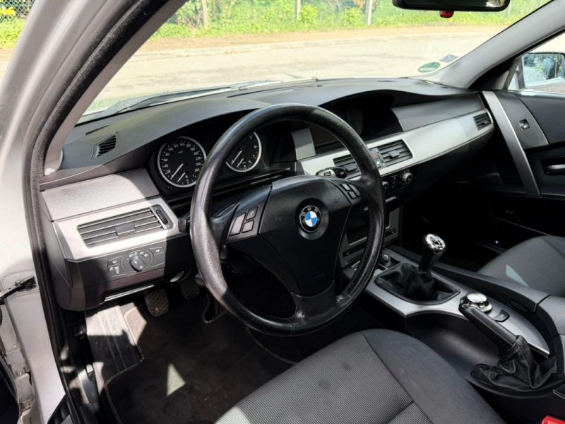BMW Série 5 E60 520i 170ch Luxe