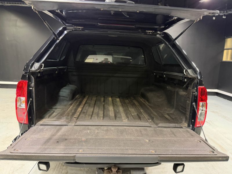 NISSAN NAVARA PICK-UP 3.0 V6 DCI DOUBLE CAB LE 4X4 LB 2013