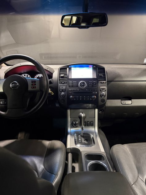 NISSAN NAVARA PICK-UP 3.0 V6 DCI DOUBLE CAB LE 4X4 LB 2013