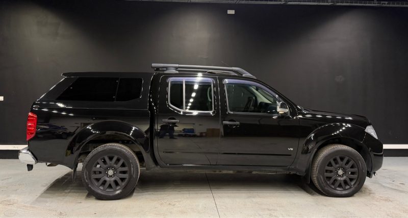 NISSAN NAVARA PICK-UP 3.0 V6 DCI DOUBLE CAB LE 4X4 LB 2013