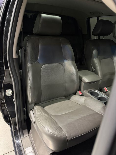 NISSAN NAVARA PICK-UP 3.0 V6 DCI DOUBLE CAB LE 4X4 LB 2013