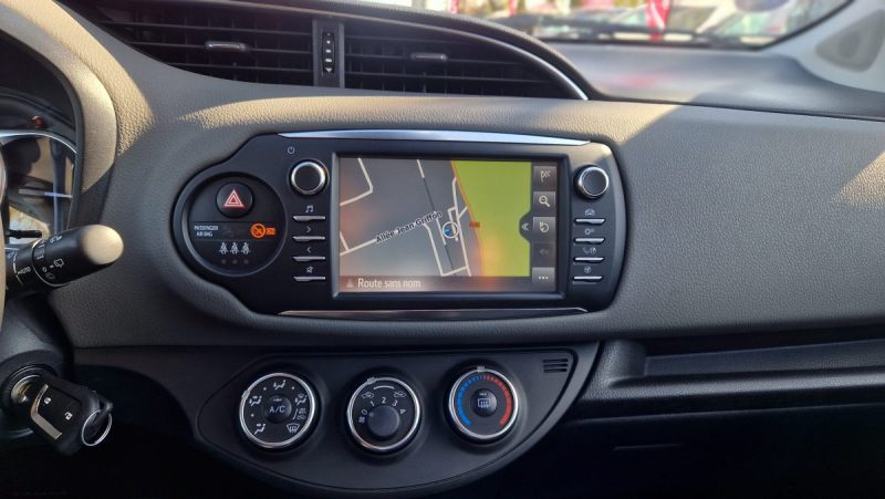 TOYOTA YARIS 110 CV - VVT-I   20ÈME ANNIVERSAIRE 2019
