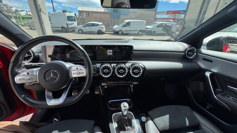 MERCEDES CLASSE A 180 136CH AMG LINE 2019 TOIT OUVRANT 
