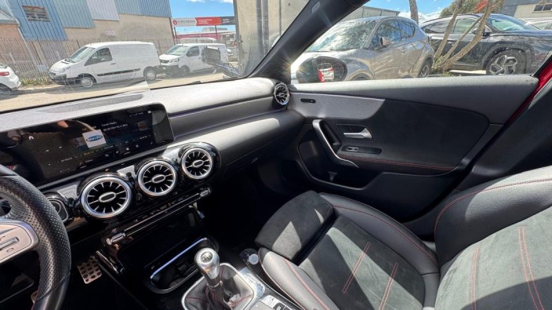 MERCEDES CLASSE A 180 136CH AMG LINE 2019 TOIT OUVRANT 