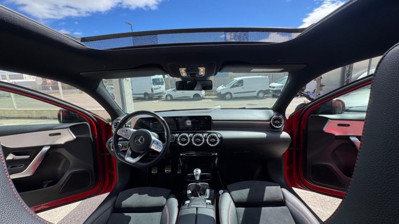 MERCEDES CLASSE A 180 136CH AMG LINE 2019 TOIT OUVRANT 
