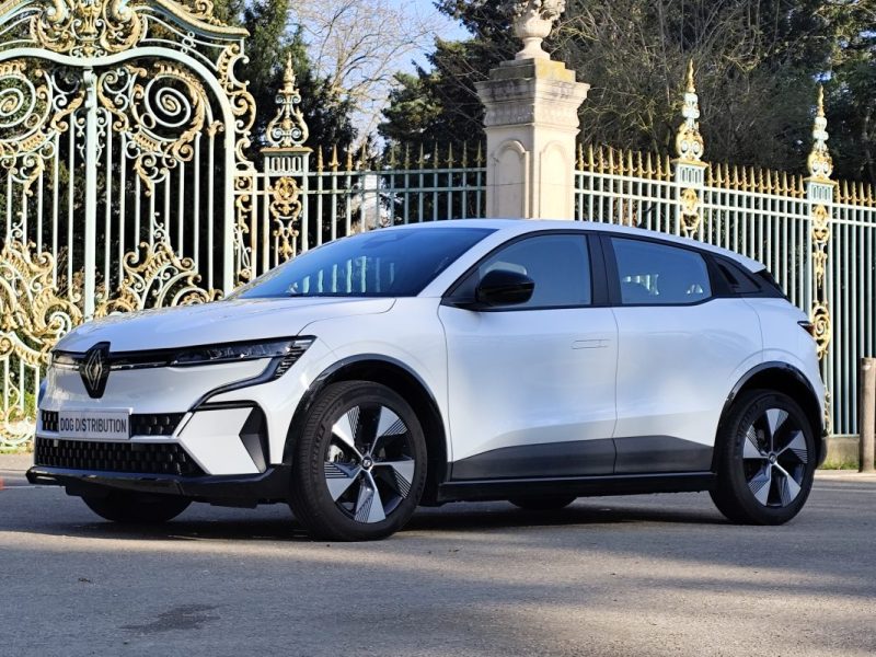 RENAULT MEGANE E-TECH ELECTRIC EV60 220CH EQUILIBRE SUPER CHARGE 2022