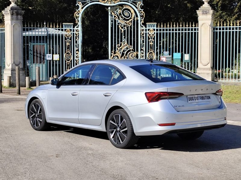 SKODA OCTAV.IV 1.4 TSI PHEV IV 204CH BUSINESS DSG6E EURO6D-AP 2021