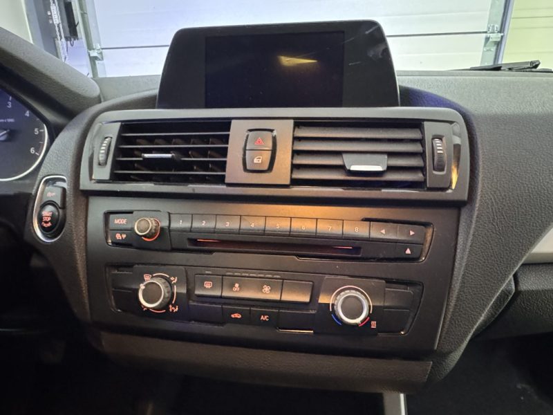 BMW Série 1 (F20) XDrive 5 portes 120d 2.0 d 16V DPF 184 cv - Garantie 12 Mois 