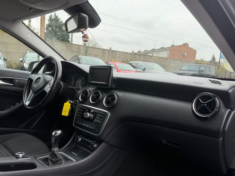 MERCEDES-BENZ CLASSE A (W176) A 180 CDI  2013