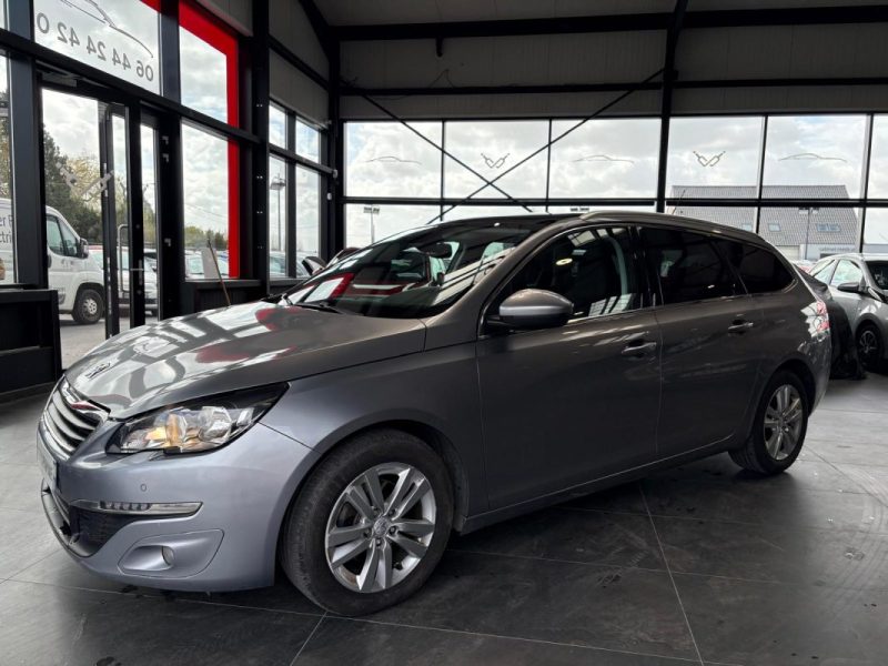 Peugeot 308 1.6 BlueHDi 120ch 🚗 Allure ✨ Caméra 🔙 Attelage 🔗 Reprise 🔄 Garantie 🛡️