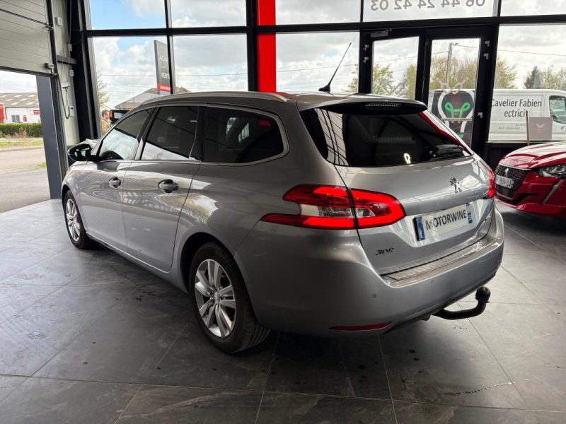 Peugeot 308 1.6 BlueHDi 120ch 🚗 Allure ✨ Caméra 🔙 Attelage 🔗 Reprise 🔄 Garantie 🛡️