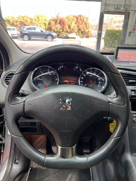 Superbe Peugeot 3008 Féline 2.0 HDI 150ch, Full options, Suivi chez Citroën, Garantie