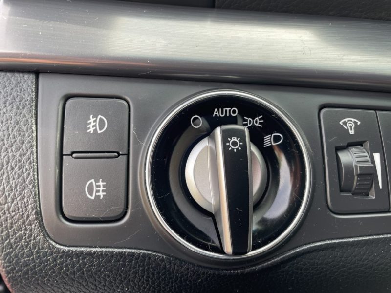 HYUNDAI I40 SW 1.7 CRDI 136CV  GARANTIE 3/12 MOIS 2014