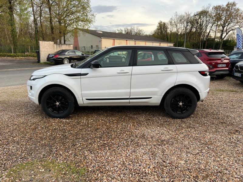 LAND ROVER RANGE ROVER EVOQUE 2.2 eD4 Pure 4x2 Mark
