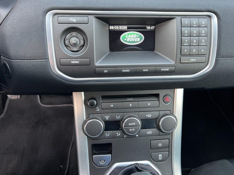 LAND ROVER RANGE ROVER EVOQUE 2.2 eD4 Pure 4x2 Mark