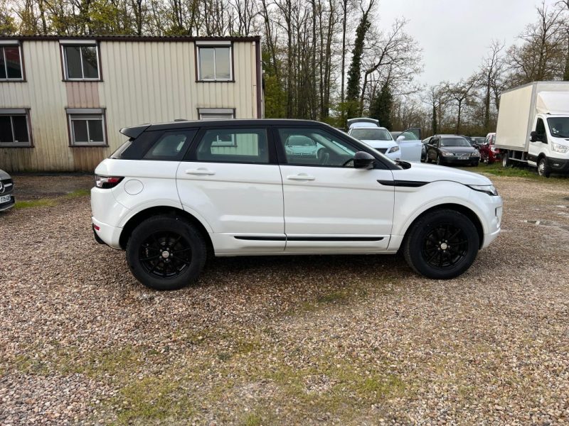 LAND ROVER RANGE ROVER EVOQUE 2.2 eD4 Pure 4x2 Mark