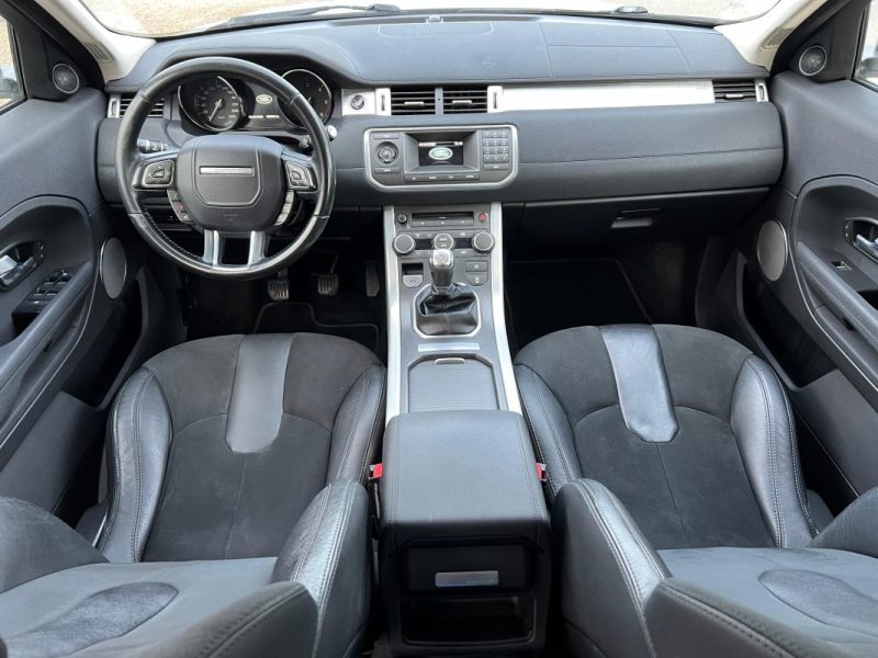 LAND ROVER RANGE ROVER EVOQUE 2.2 eD4 Pure 4x2 Mark