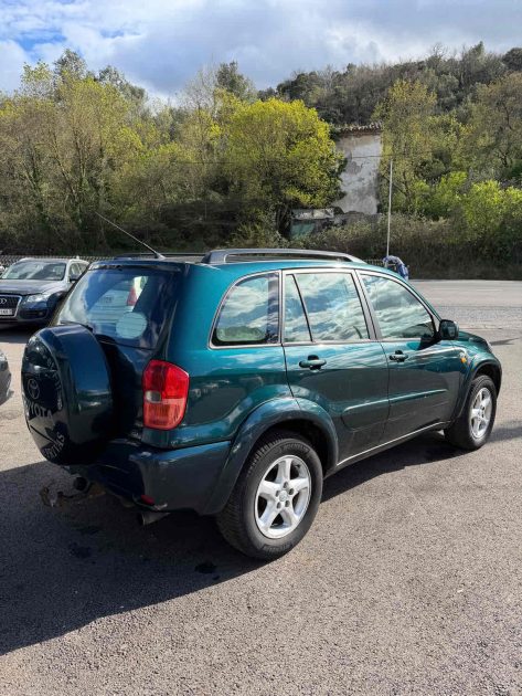 TOYOTA RAV4 II 2.0 D 4D 4WD 4X4 2001