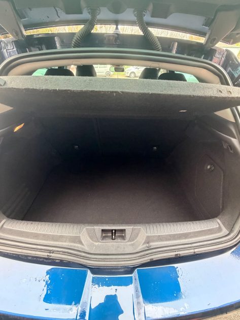 RENAULT MEGANE IV 1.5 BLUEDCI 115 INTENS EDC