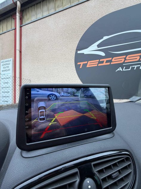 RENAULT CLIO III 1.5 DCI 75 - CARPLAY - CAMERA DE RECUL 
