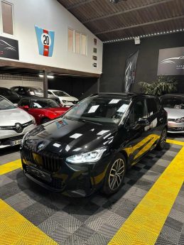 MAGNIFIQUE BMW SÉRIE 2 A.C TOURER 218D PACK M SPORT 150CH ( APPLE CARPLAY, TOIT OUVRANT PANORAMIQUE)