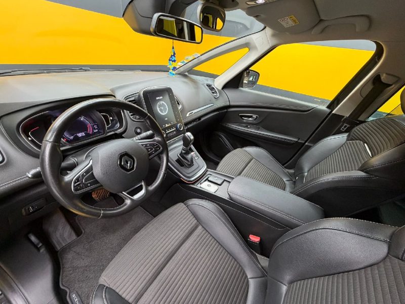 RENAULT GDSCEN.IV 1.7 BLUE DCI 120CH INTENS EDC BOITE AUTO