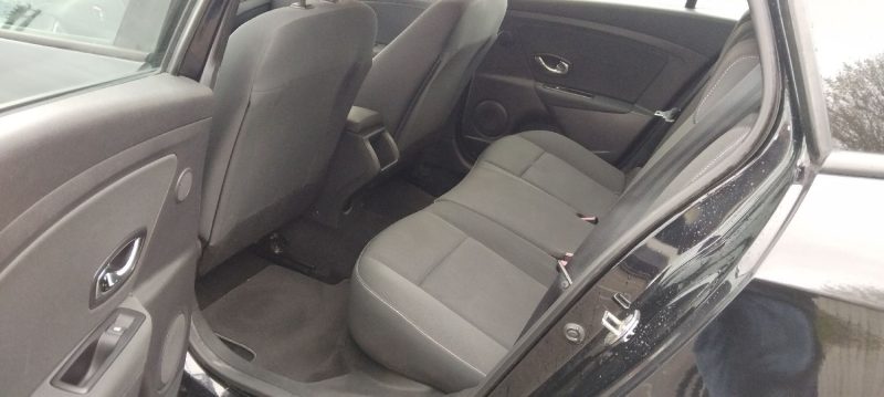 RENAULT MEGANE 3 ESTATE  1.5 DCI 110 CV AN 11 PROPRE BIEN EQUIPE 154 KM