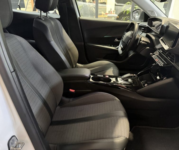 PEUGEOT 2008 ALLURE PACK 1.5 BLUEHDI 130CH S&S EAT8 