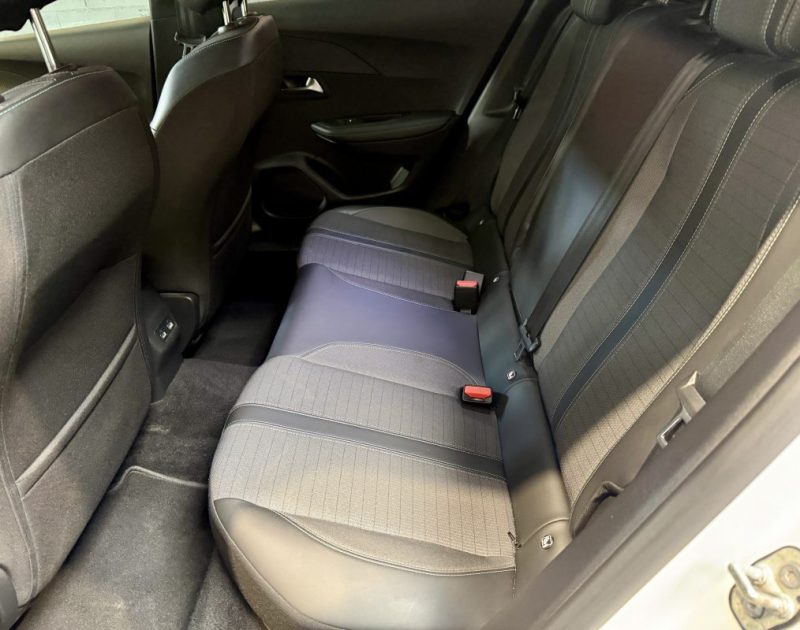 PEUGEOT 2008 ALLURE PACK 1.5 BLUEHDI 130CH S&S EAT8 