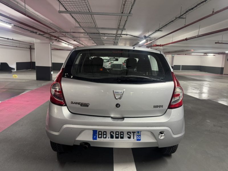 DACIA SANDERO 1.6 MPI 90 LAUREATE 2009