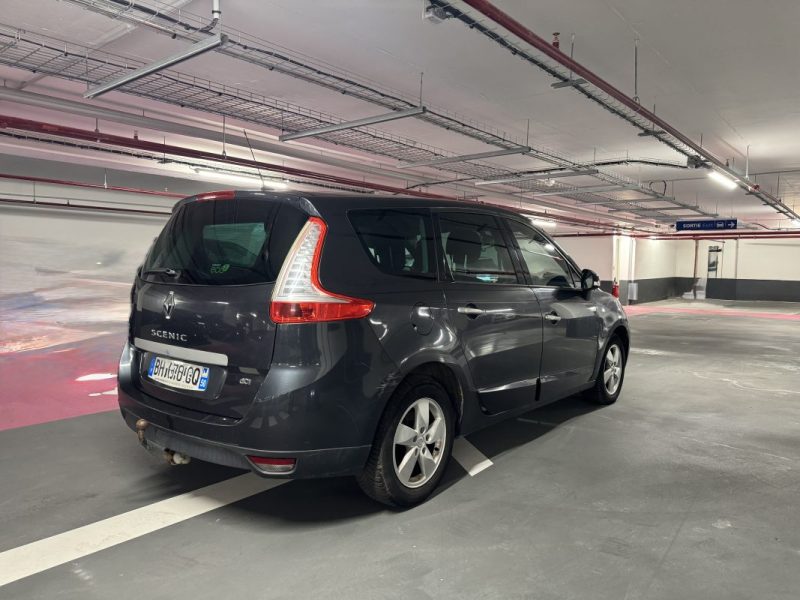 RENAULT SCENICIII MEGANE 1.5 DCI 110 EXPRESSION  7 PLACES