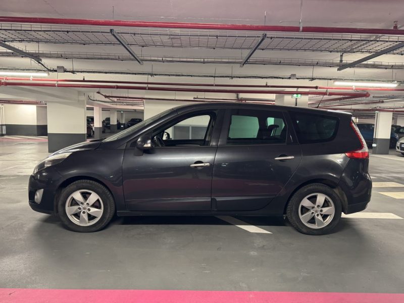 RENAULT SCENICIII MEGANE 1.5 DCI 110 EXPRESSION  7 PLACES