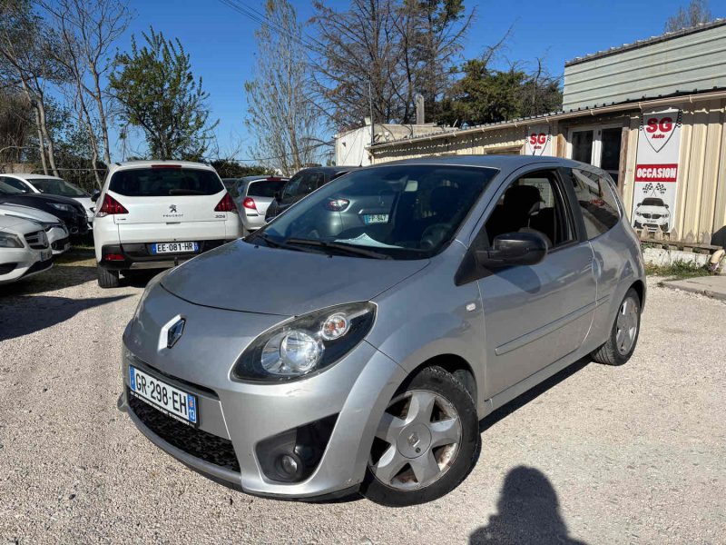 RENAULT TWINGO II 1.2 75 AUTHENTIQUE 2010