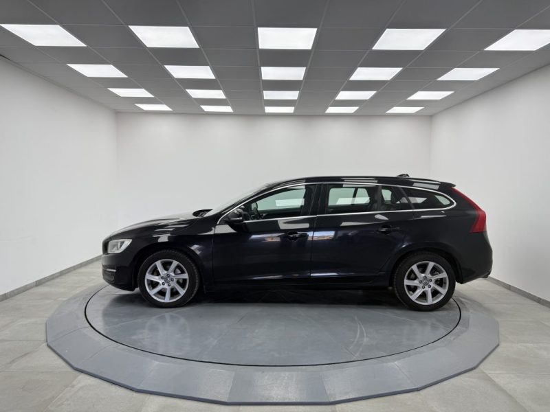 VOLVO V60 D3 CM3 136CV 